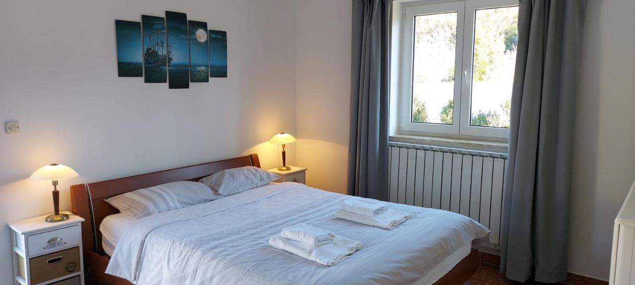 Soline Ada Apartamento Pjescana Uvala Exterior foto