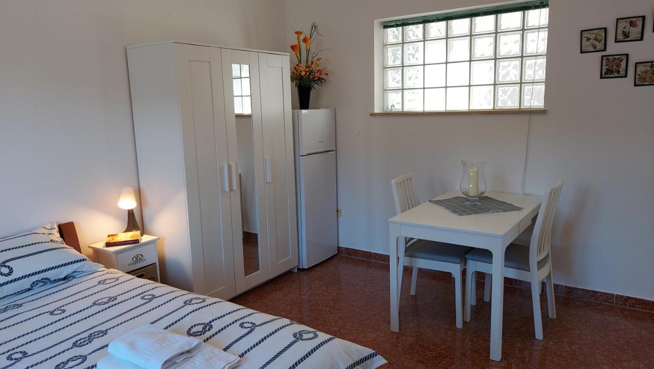 Soline Ada Apartamento Pjescana Uvala Exterior foto