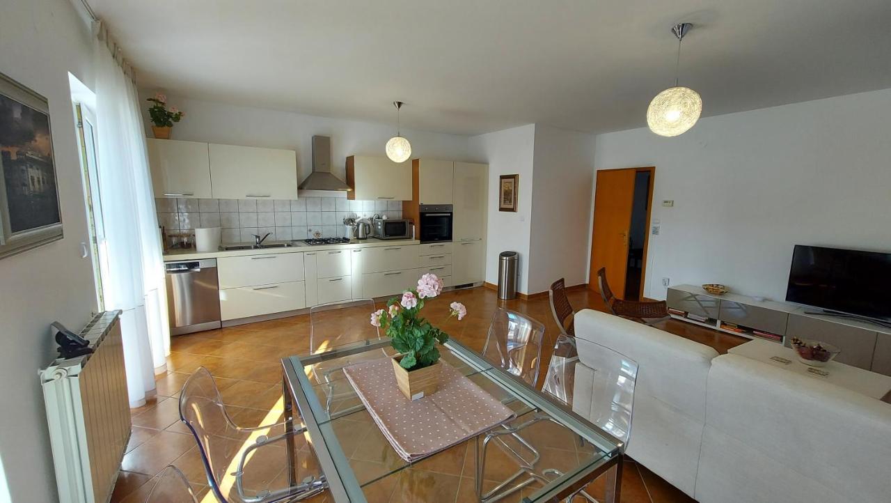 Soline Ada Apartamento Pjescana Uvala Exterior foto
